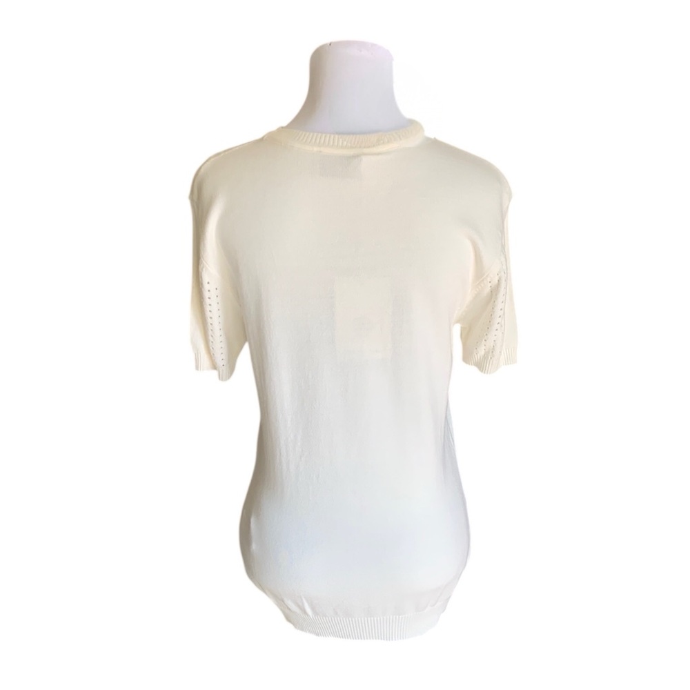🆕 Chanel Style Ivory Knit Top with Gold Chain Detail 🆕 - Picture 10 of 10